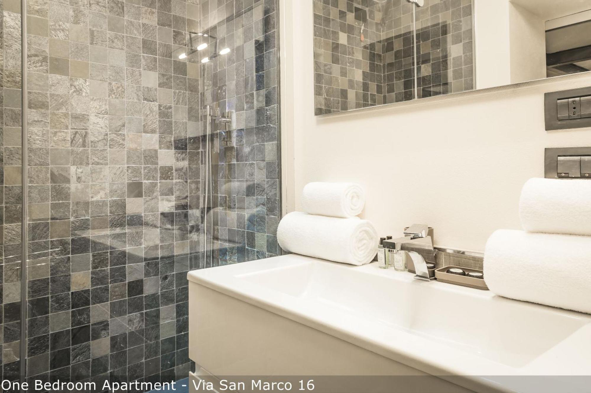 Brera Apartments In San Marco มิลาน ภายนอก รูปภาพ